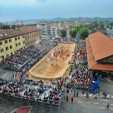 Angolo Divino Πανσιόν Άλμπα