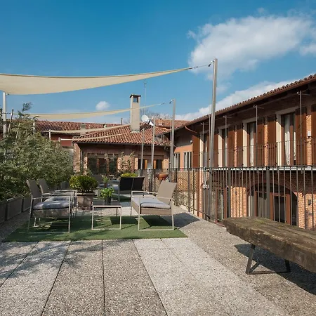 Πανσιόν Angolo Divino 3*