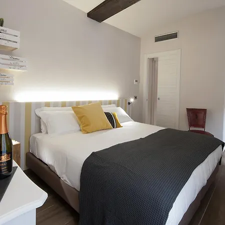 Angolo Divino 3* Άλμπα