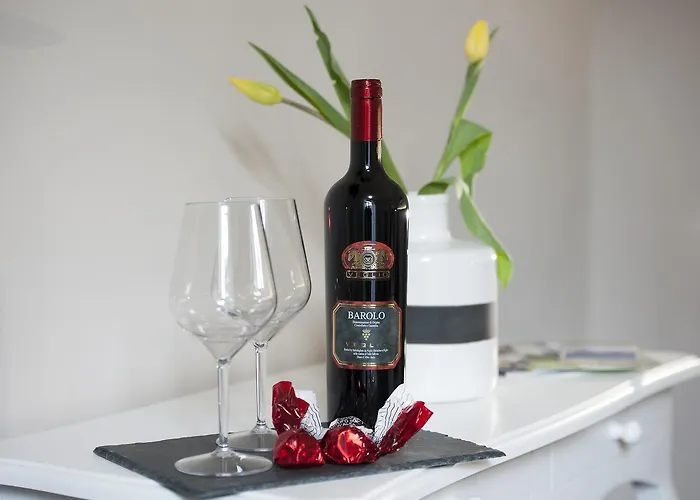 Angolo Divino Alba (Piedmont)